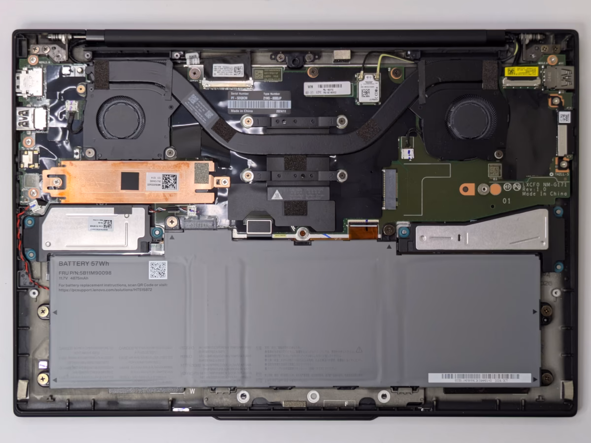 ThinkPad X1 Carbon Gen 13 Aura Edition 内部