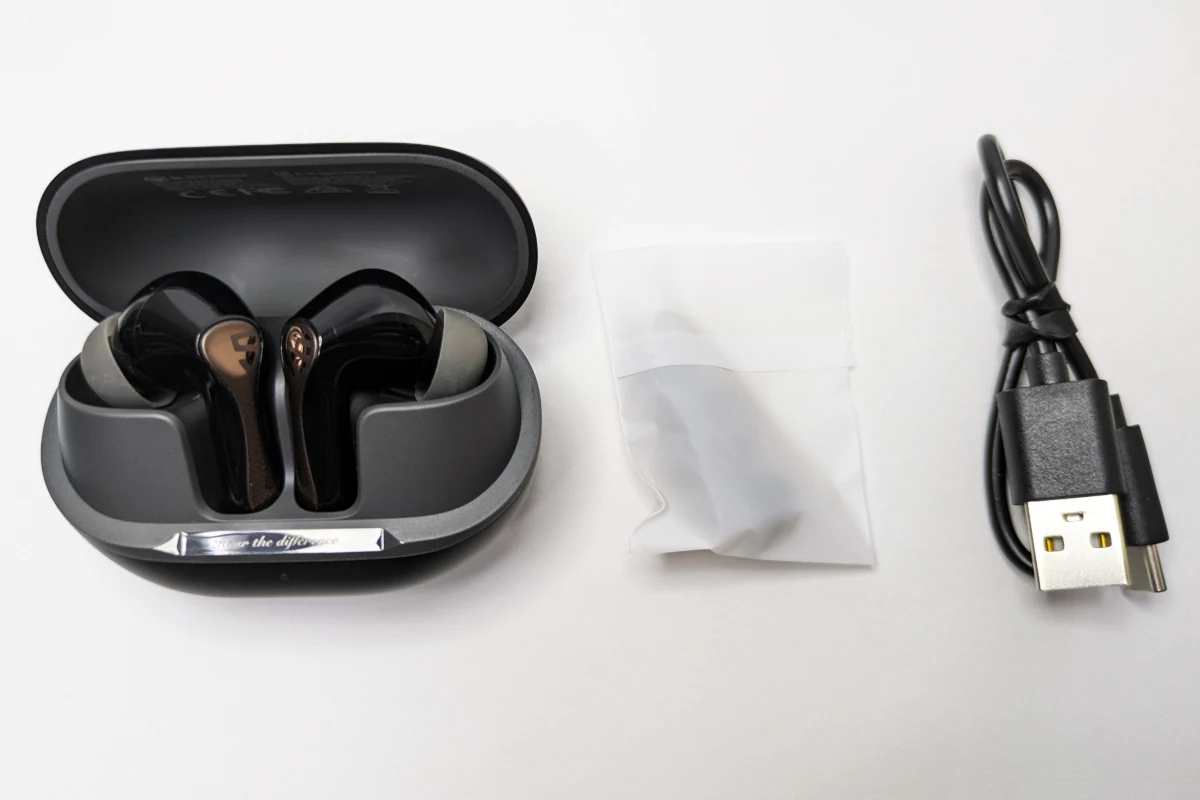 SOUNDPEATS Air5 Pro 付属品