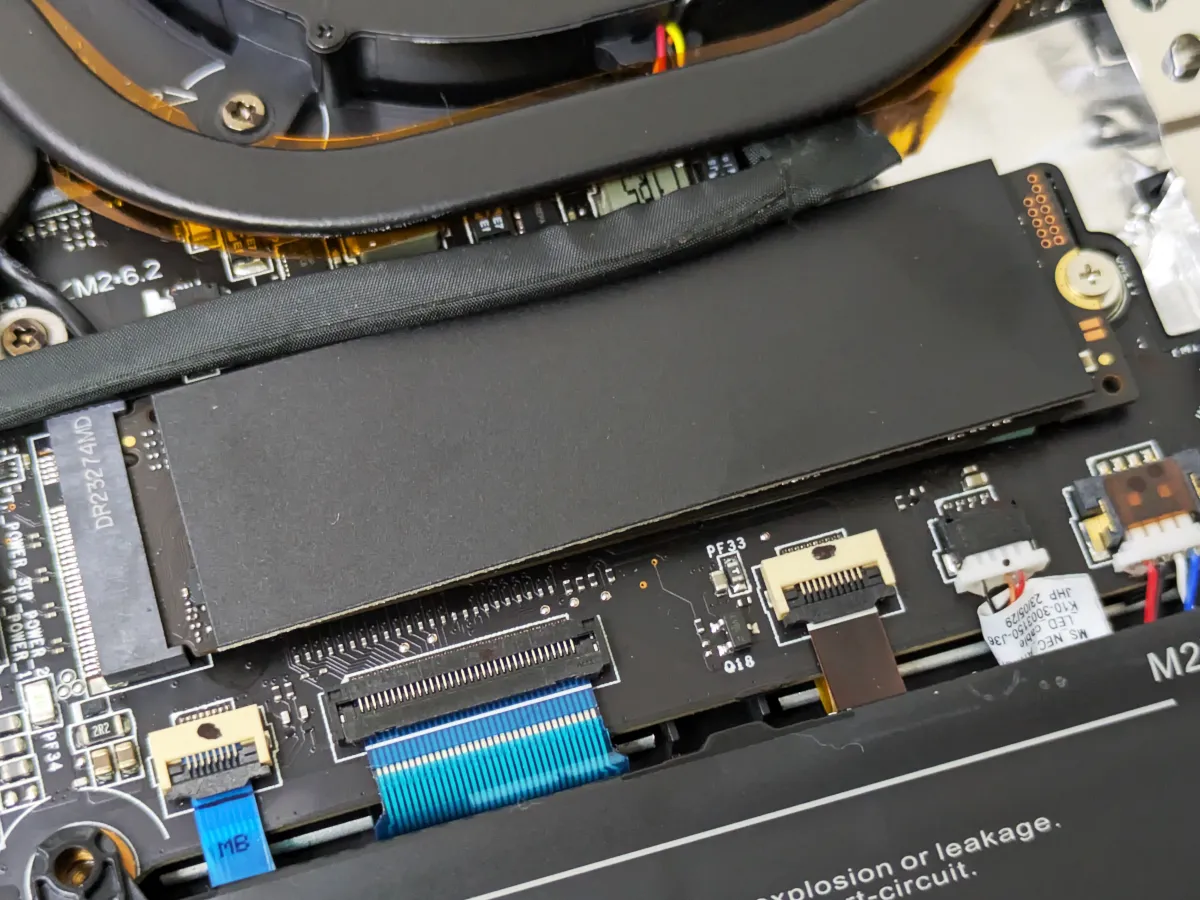 NEC NEXTREME Infinity 2023
M.2 SSD
